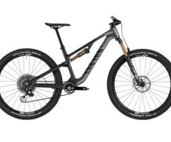 2025 Canyon Neuron CF LTD Mountain Bike (WAREHOUSEBIKE)